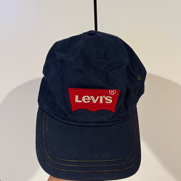 LEVI’S hat - Picture 2 of 5